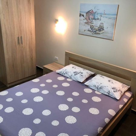 Apartment Family Улцинь Экстерьер фото